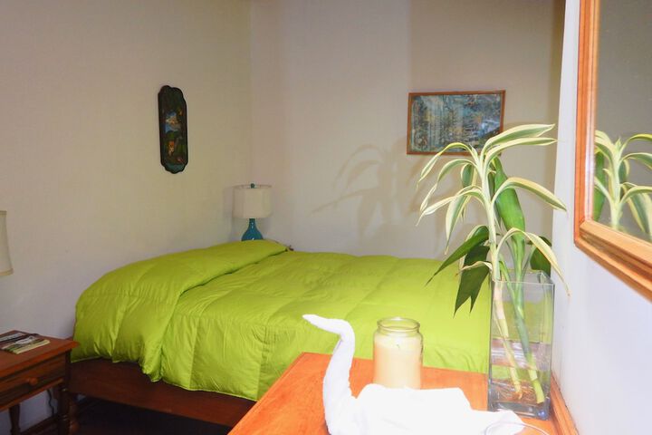Room 20 of 154