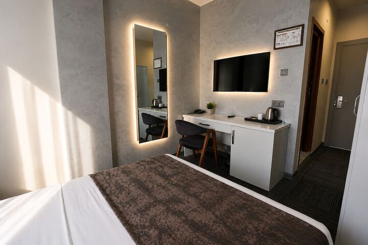 Room 13 of 55