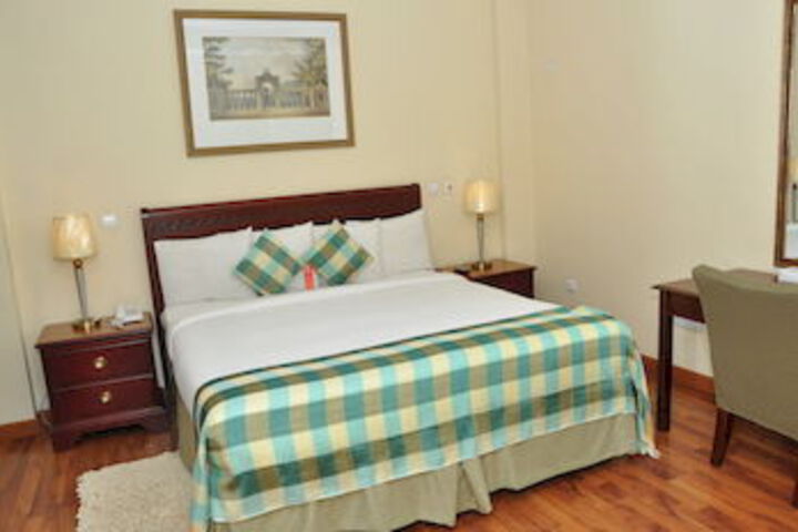Room 13 of 29