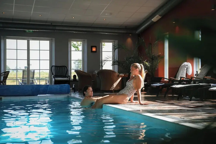 Pool 9 of 19