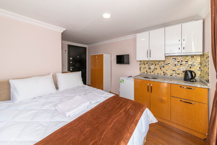 Room 7 of 23
