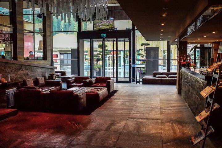 Lobby Photos