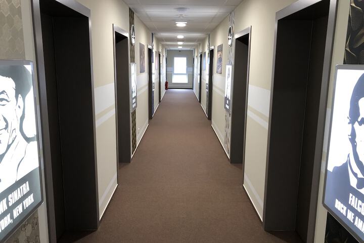 Ballroom/Hall 35 of 39