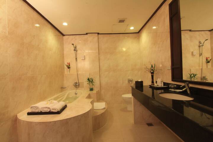 Clean Restrooms