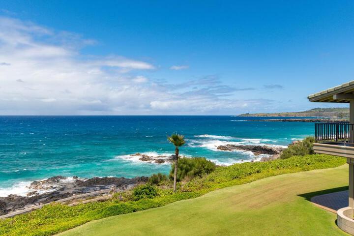 Exterior of Kapalua Bay Villas 2 Free Rental Cars KBM Resorts Premium Bay Villa 2 Units 2 Bedrooms ML-1960