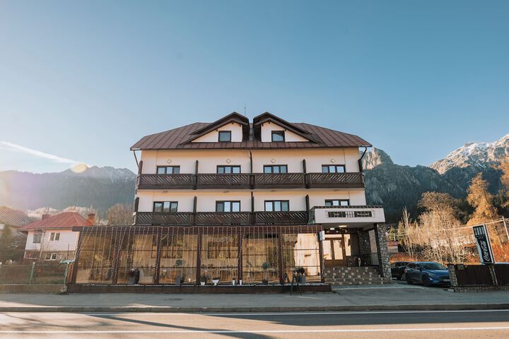 Hotel 37 of 42