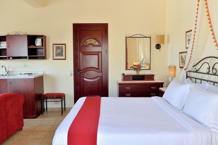 Room 4 of 45