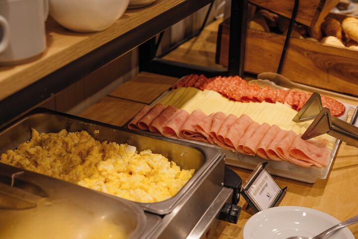 Breakfast buffet