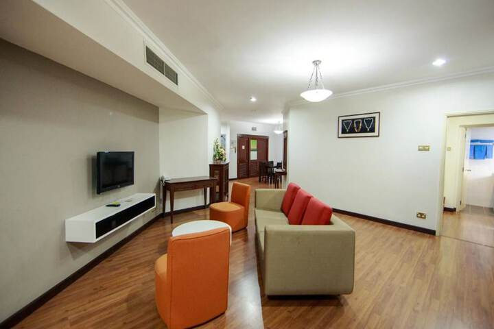 Room 11 of 42