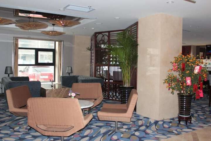 Guest Lobby