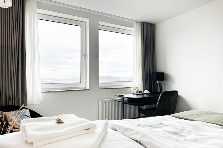 Room 64 of 179