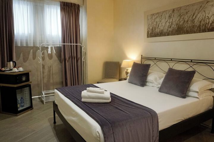 Room 43 of 62
