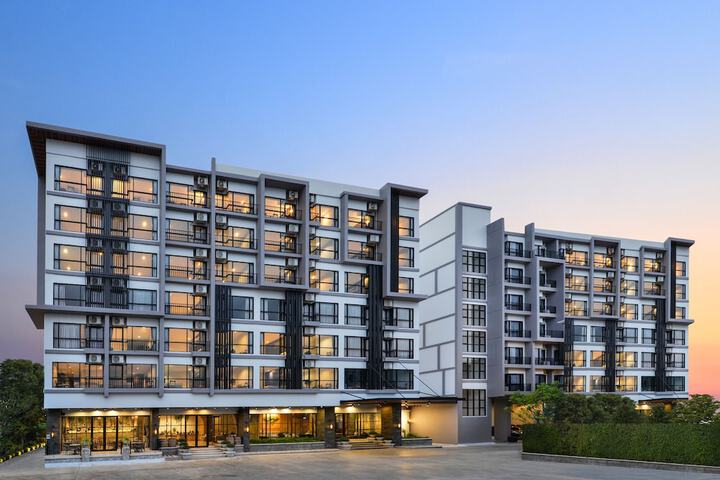 Exterior of VST Residence Thepharak