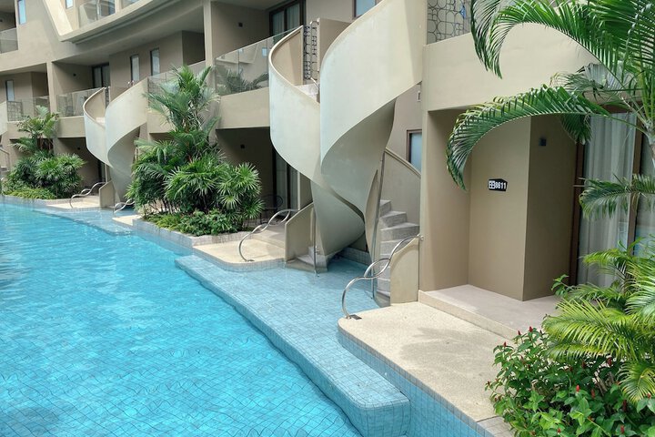 Hotel 126 of 132