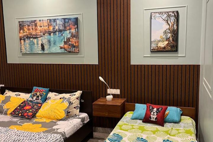 Room 14 of 25