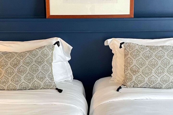 Room 34 of 55