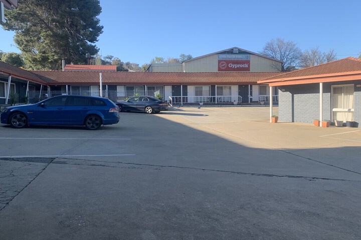 Property Grounds 51 of 53