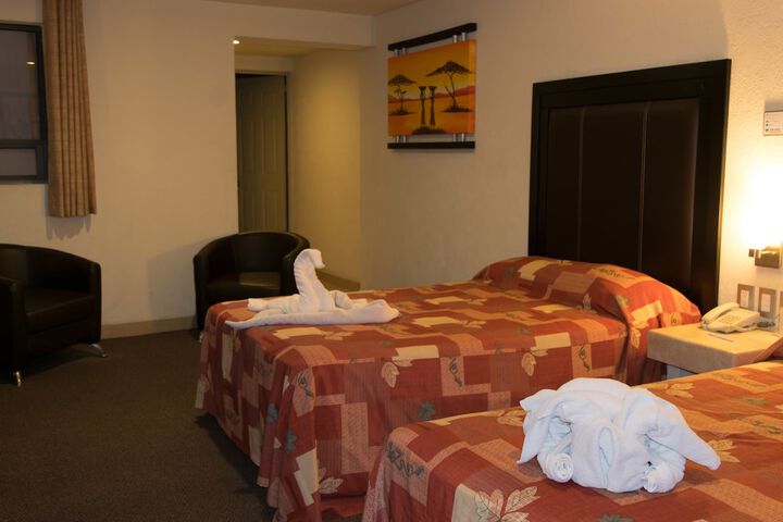 Room 12 of 60
