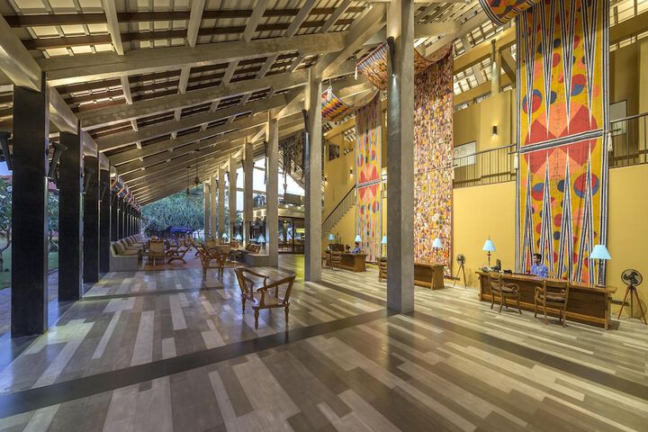 Guest Lobby