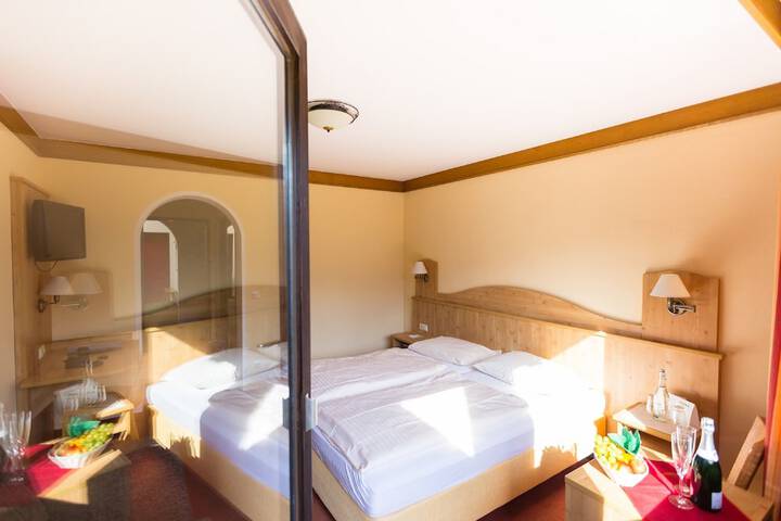 Room 75 of 137