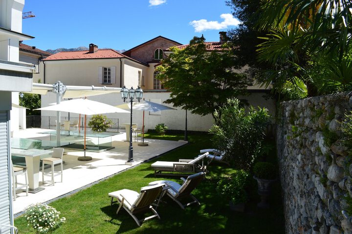 Terrace/Patio 23 of 25