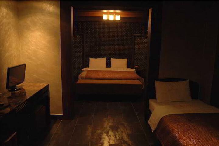 Photo 4