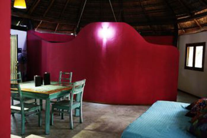 Room 27 of 44
