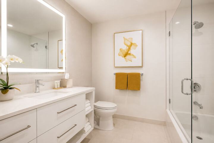 Room 6 of 6