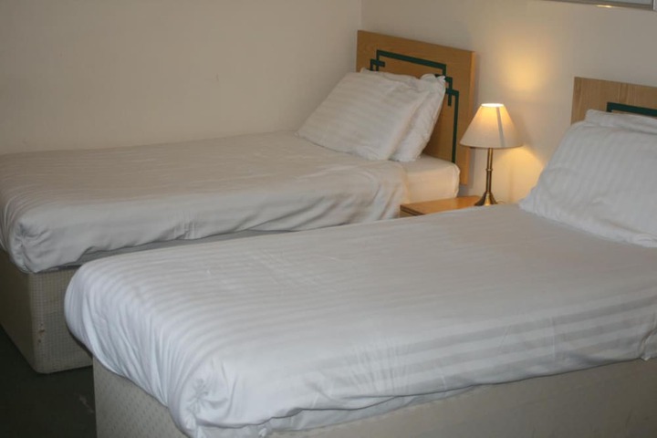 Room 15 of 29