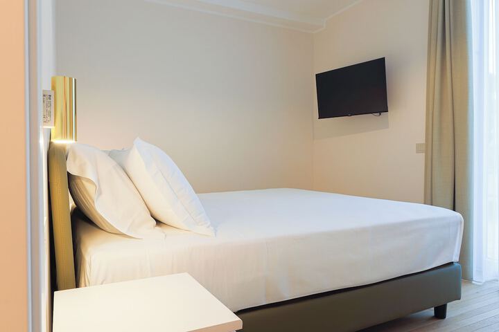 Room 20 of 129