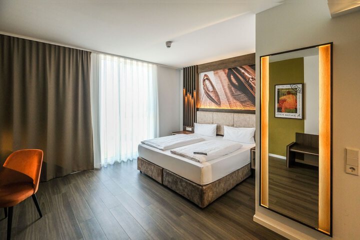Room 25 of 88