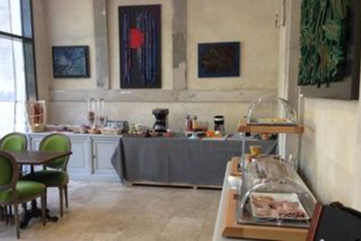 Breakfast/Coffee Service 3 of 38