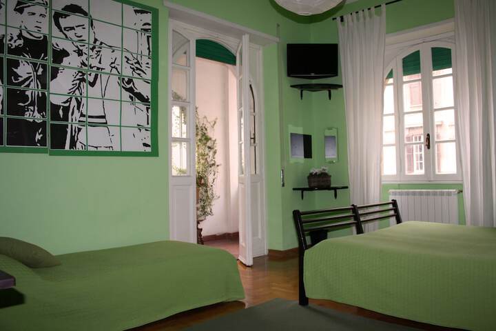 Room 4 of 41