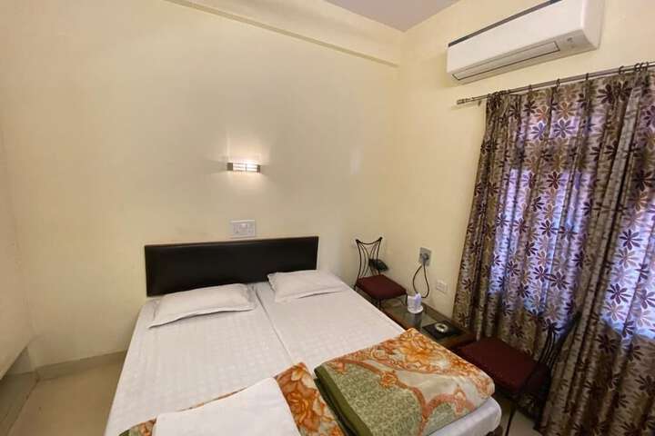 Room 15 of 47