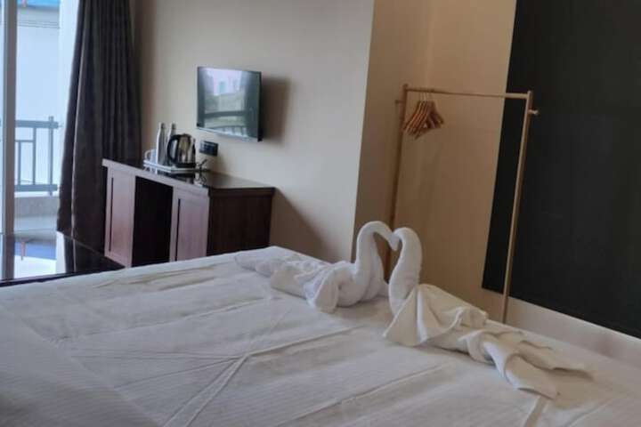 Room 5 of 58