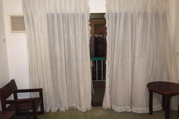 Room 22 of 57