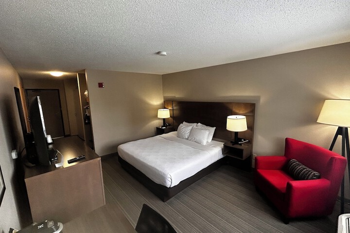 Room 15 of 28