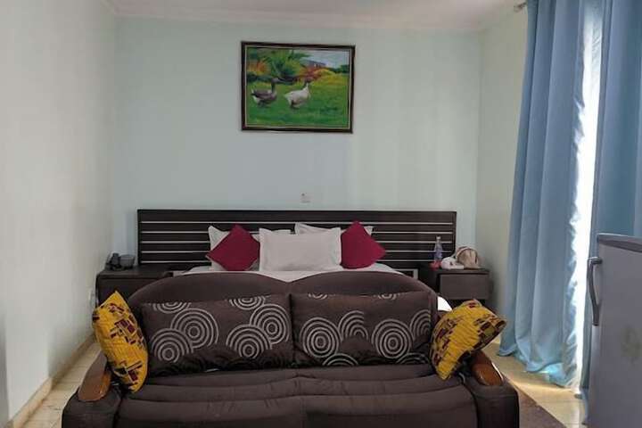 Room 13 of 88