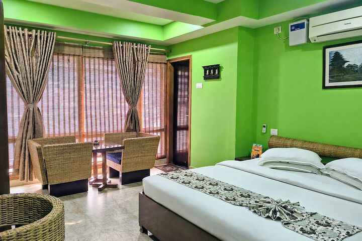 Room 48 of 90