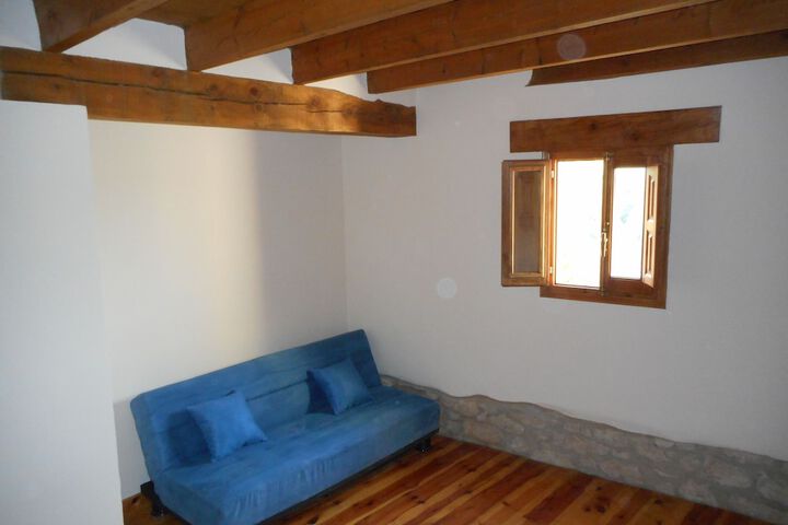 Room 12 of 12