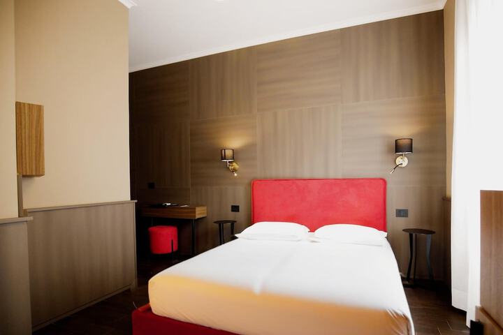 Room 37 of 55