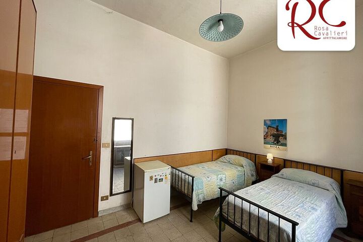 Room 5 of 20
