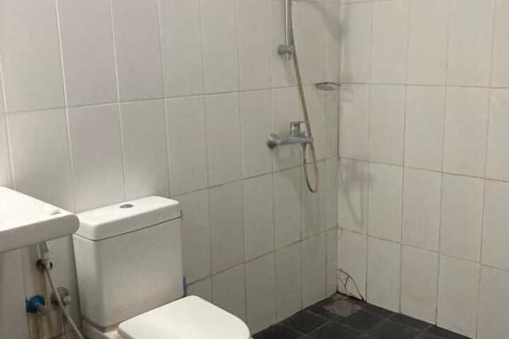 Room 6 of 21
