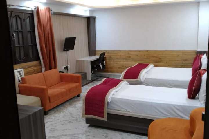 Room 21 of 61