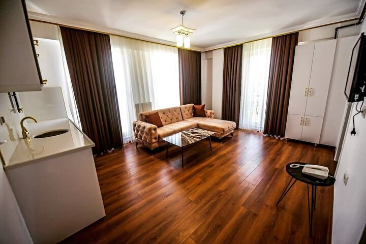 Room 10 of 70