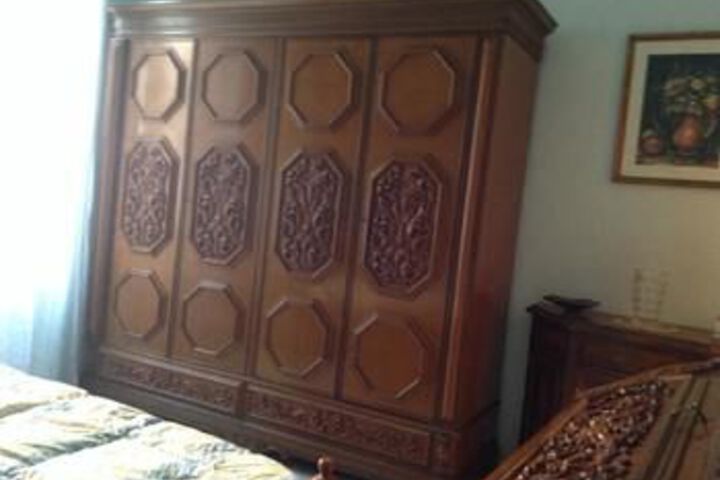Room 6 of 26