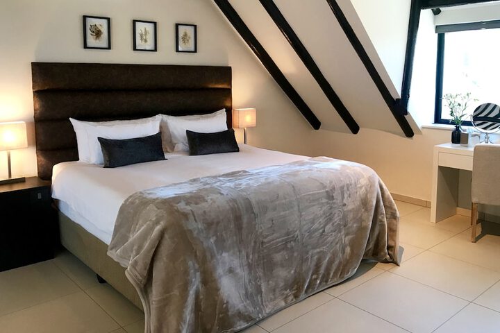 Room 7 of 69