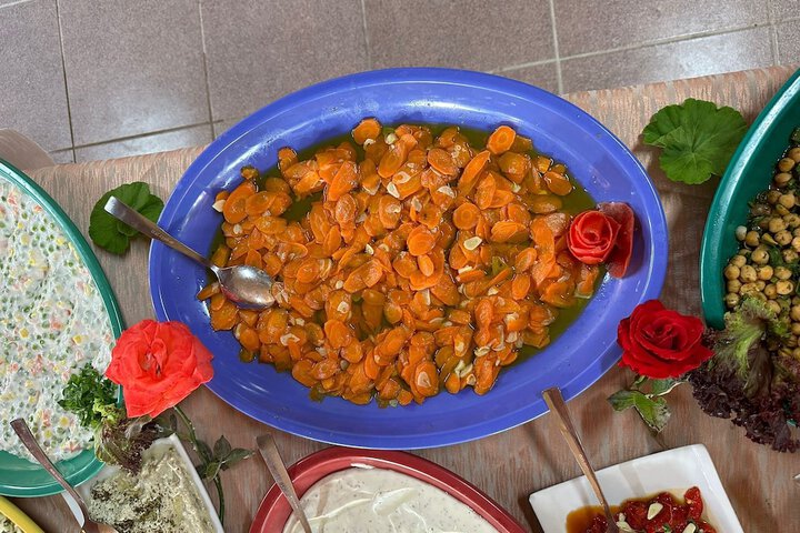 Dining 40 of 60