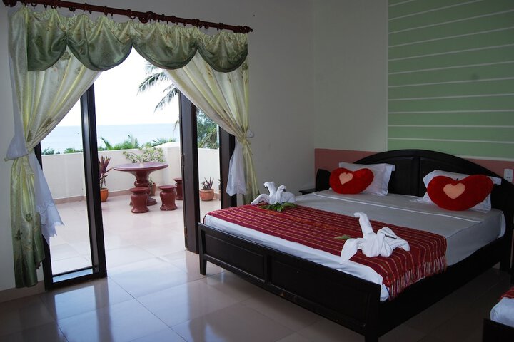 Room 7 of 70