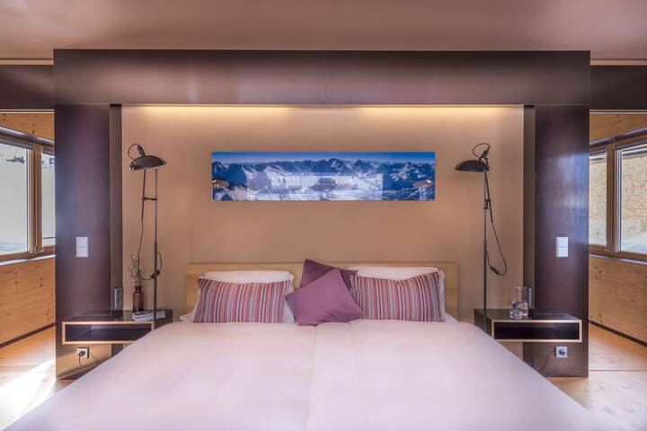 Room 5 of 26